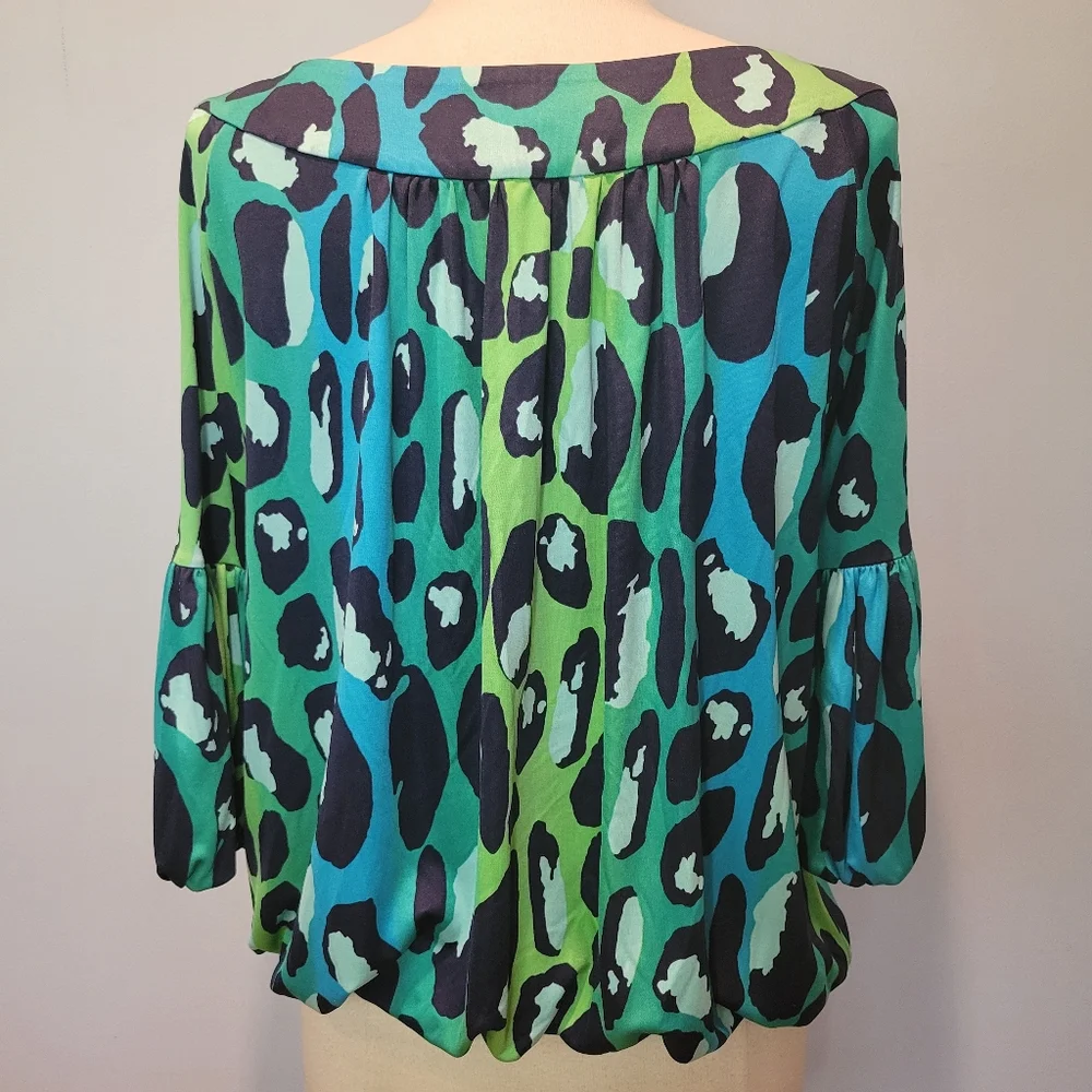 Diane Von Furstenberg Silk Blue & Green Leopard Print Bell Sleeve Blouse SZ 8 - Picture 7 of 10